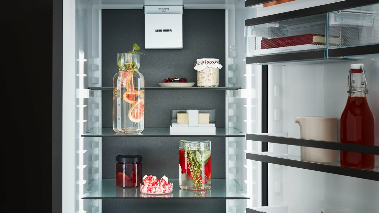 RBbsb 525i prime BioFresh Refrigerator with BioFresh - Liebherr